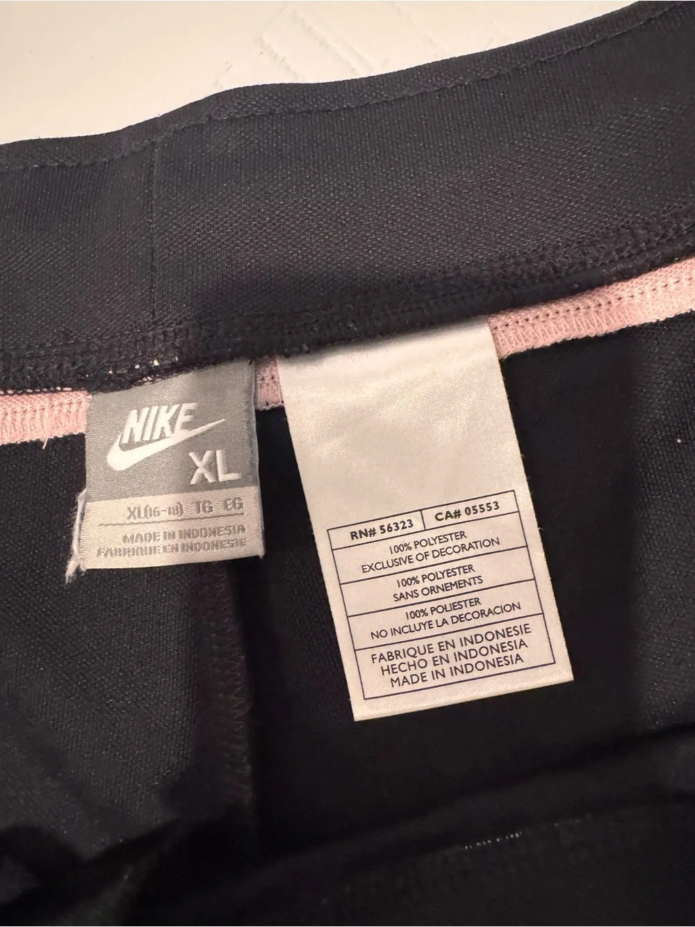 Y2K 2000s Nike Black Capri track pants with White/Pink Side Stripes